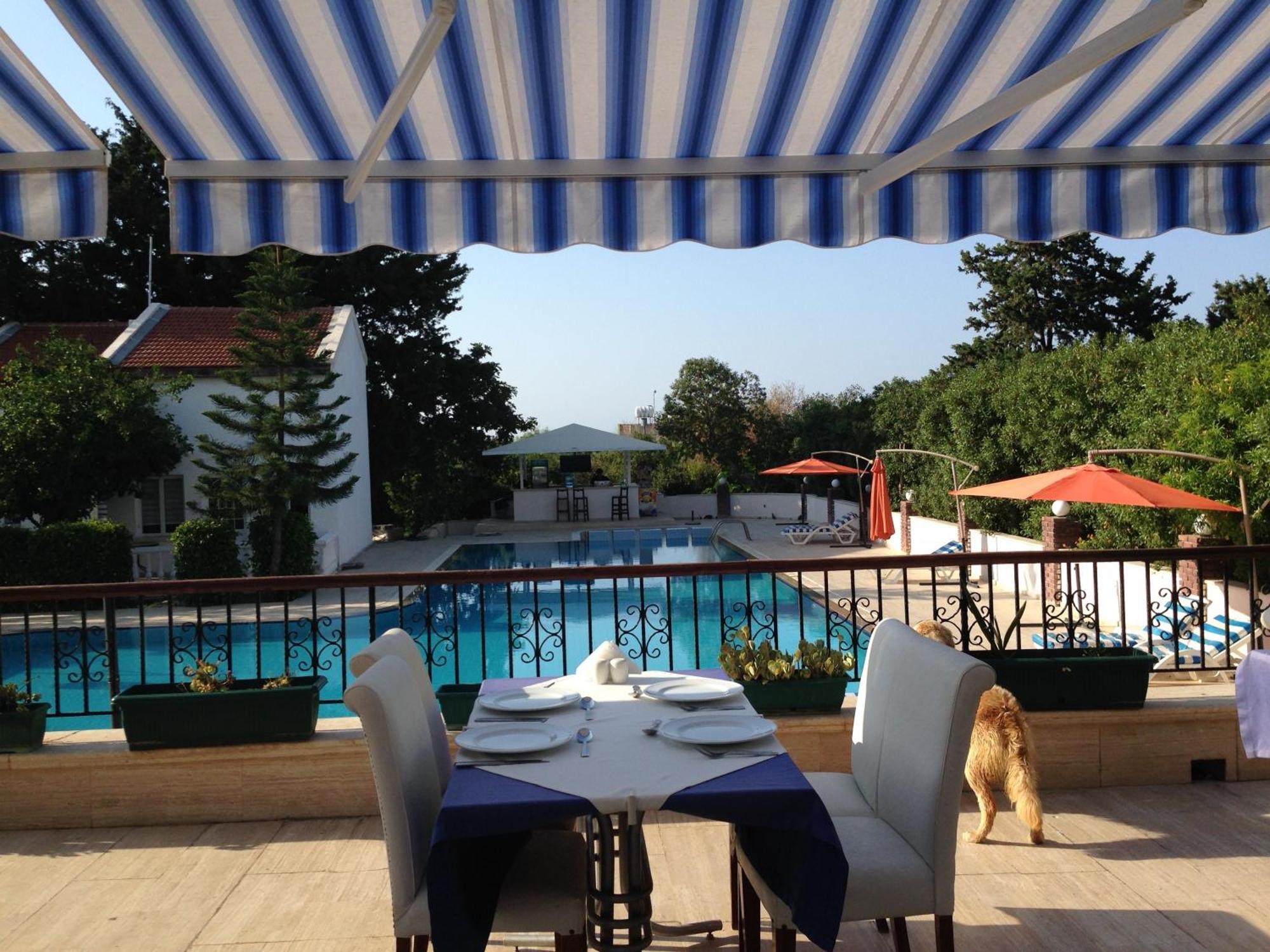 The Prince Inn Hotel & Villas Agios Georgios  Экстерьер фото