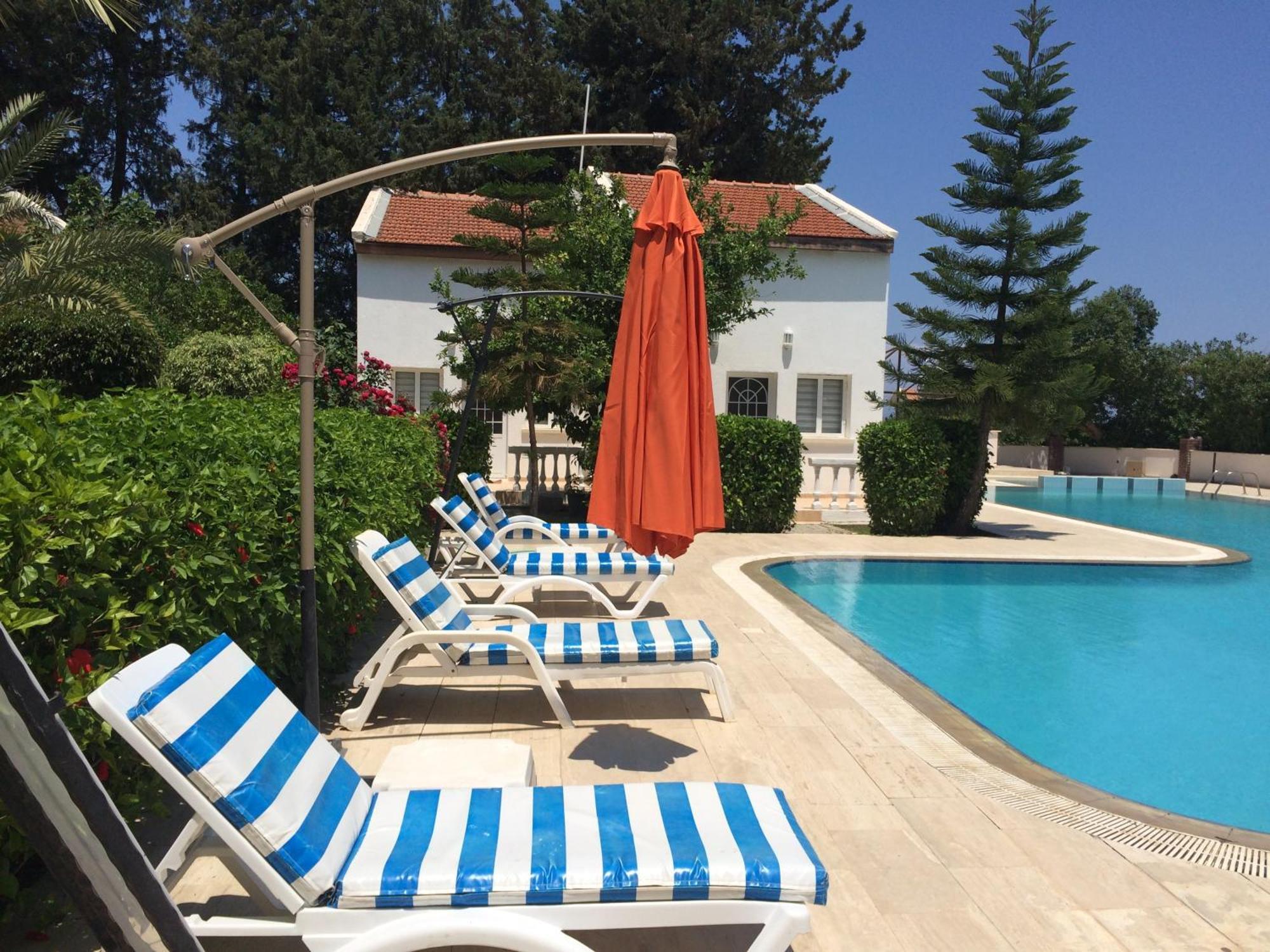 The Prince Inn Hotel & Villas Agios Georgios  Экстерьер фото