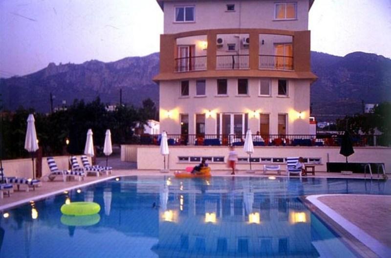 The Prince Inn Hotel & Villas Agios Georgios  Экстерьер фото